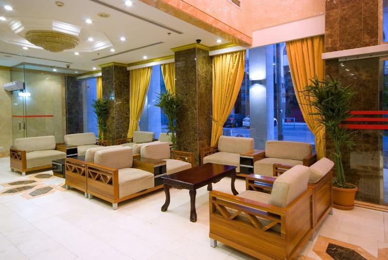 होटल Plaza Ohud 3*